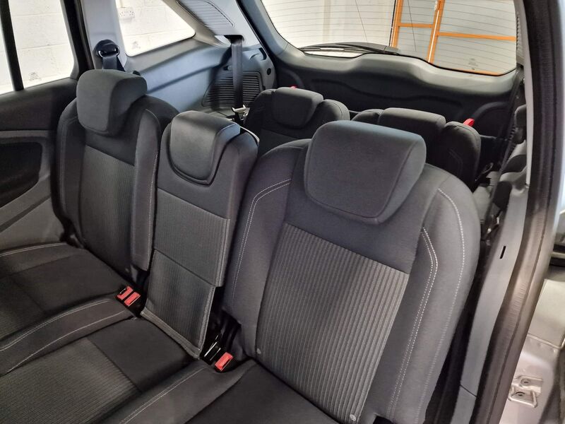 FORD GRAND C-MAX