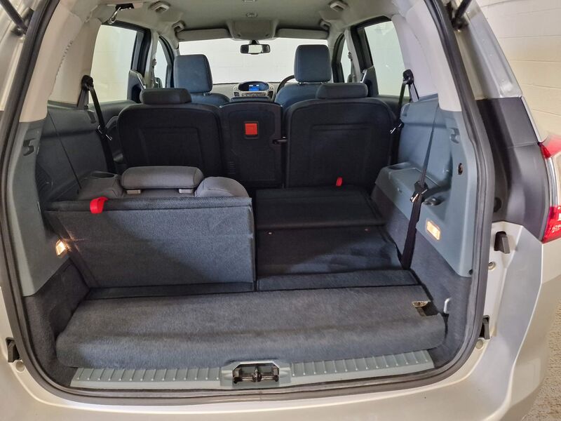 FORD GRAND C-MAX