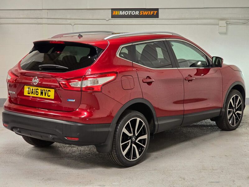 NISSAN QASHQAI