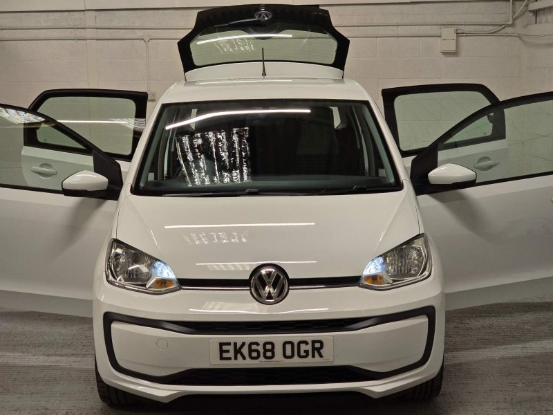 VOLKSWAGEN UP