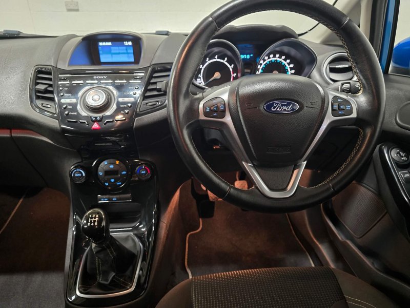 FORD FIESTA