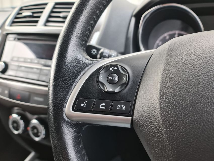 MITSUBISHI ASX