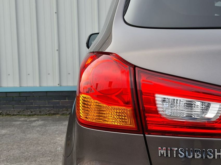 MITSUBISHI ASX