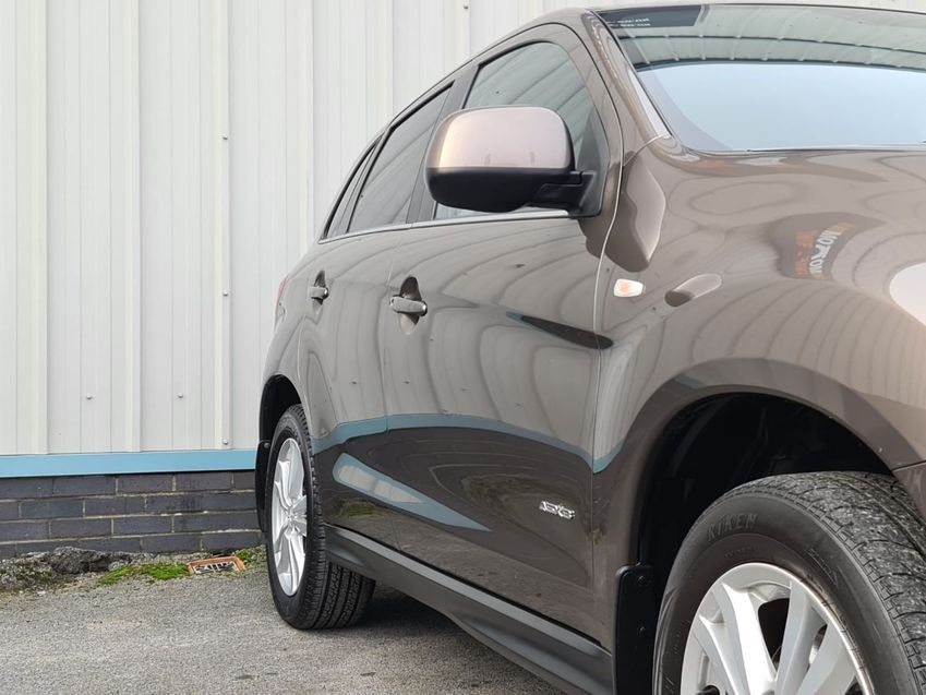 MITSUBISHI ASX