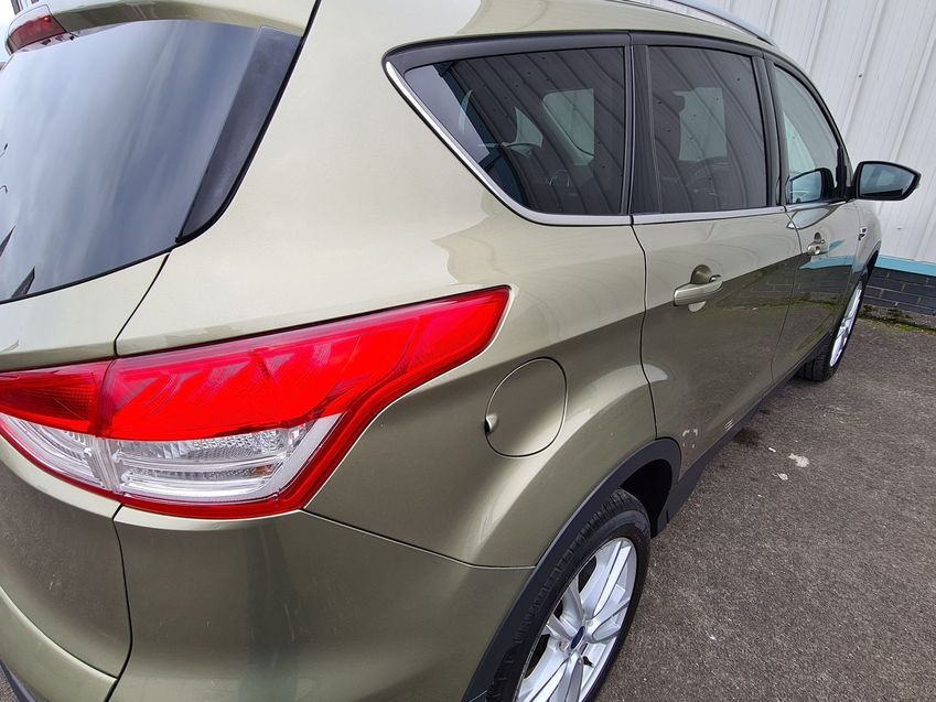 FORD KUGA